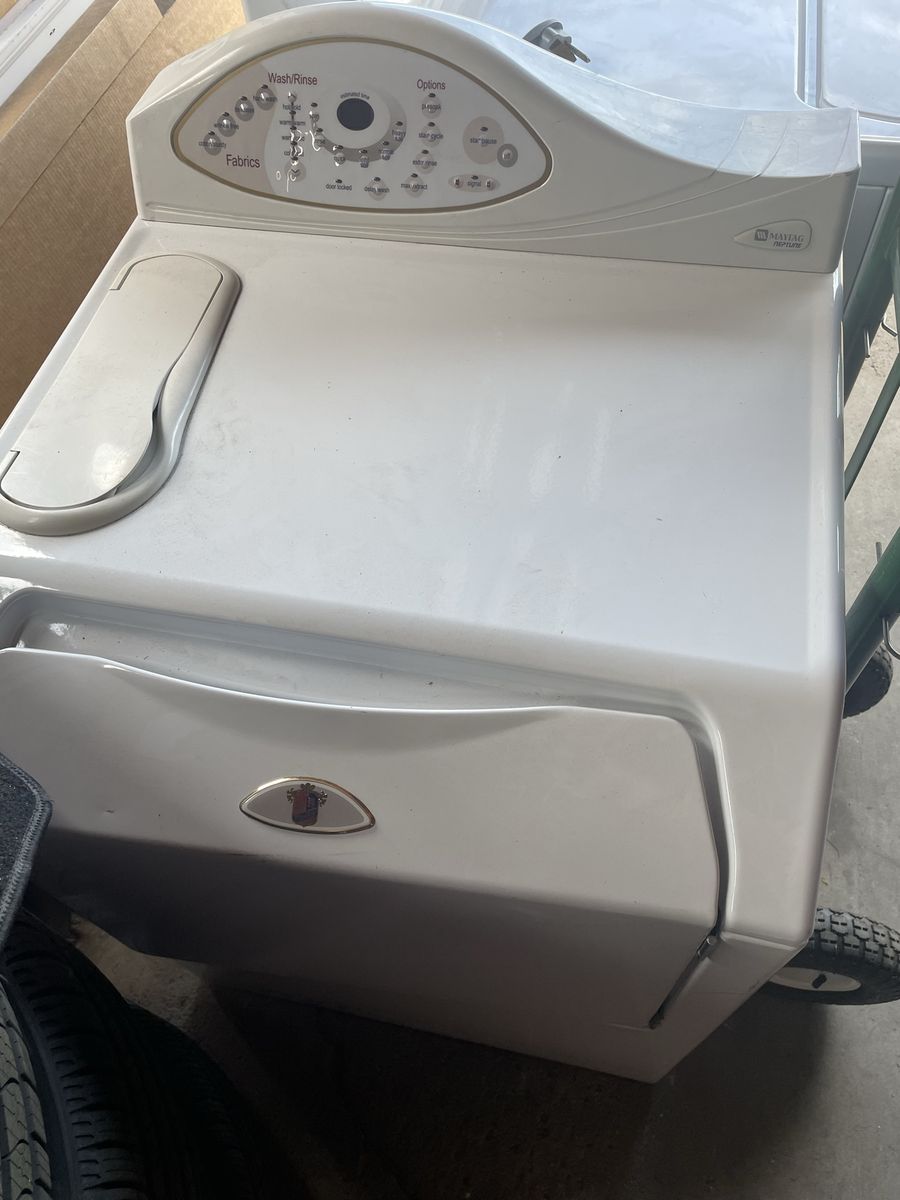 Maytag Neptune Washer Front Load mah5500bww Washing Machine