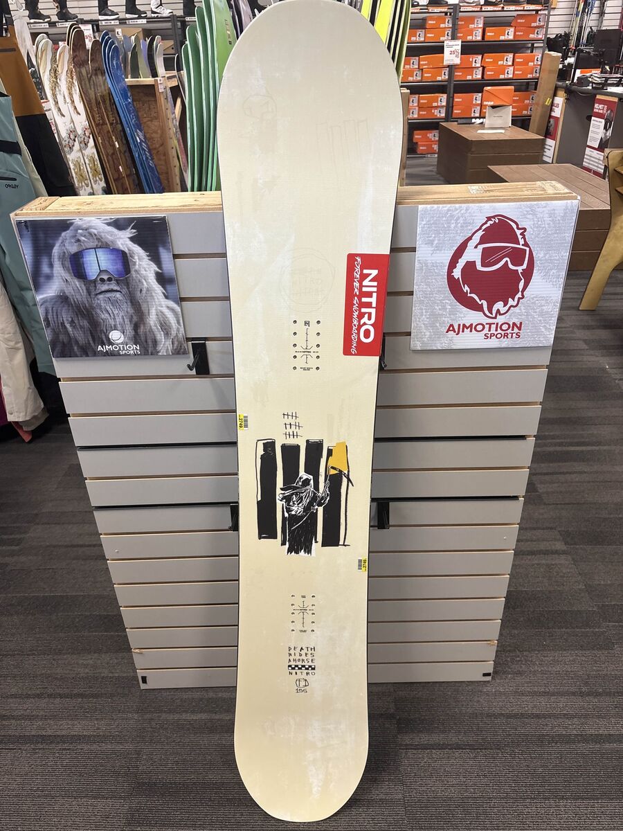 Nitro T1 155cm Snowboard - Lightly Used