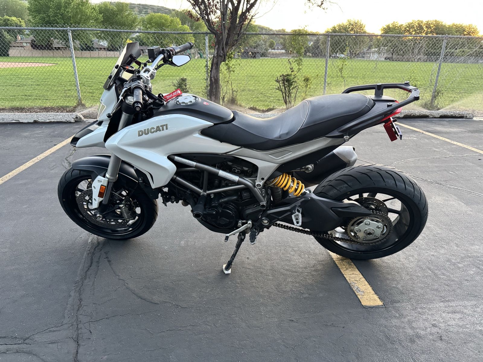 2013 Ducati Hyperstrada