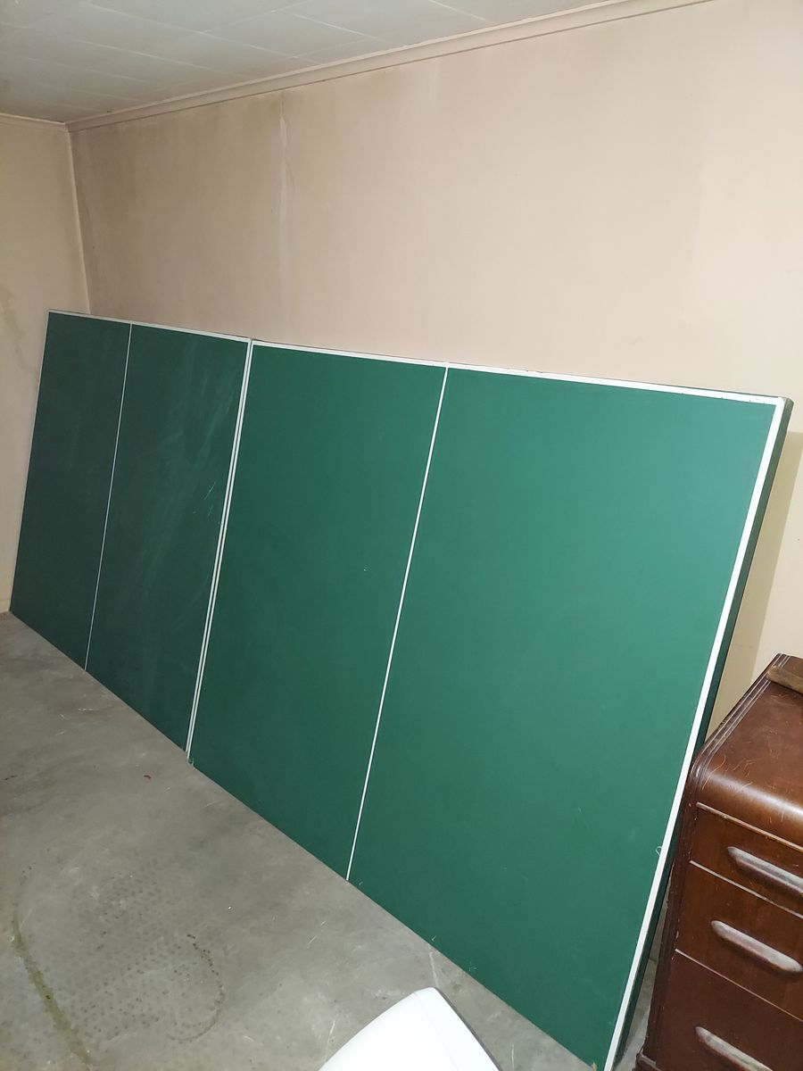 FREE!!! Pool table and pingpong table