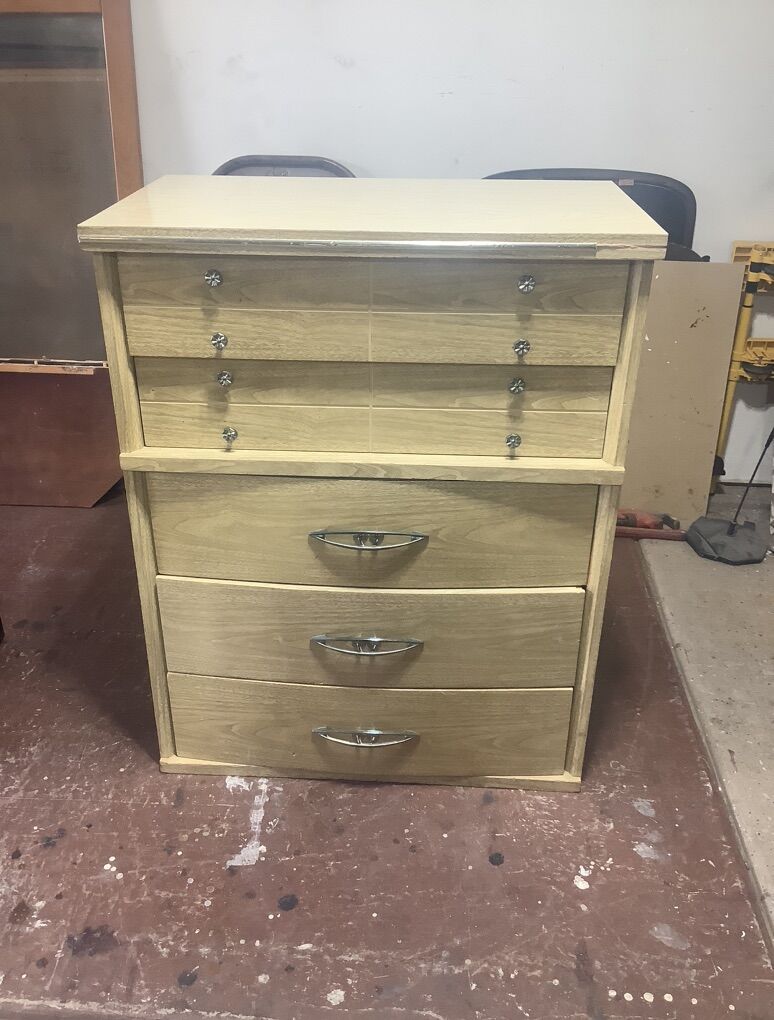 50's 5 Drawer Dresser