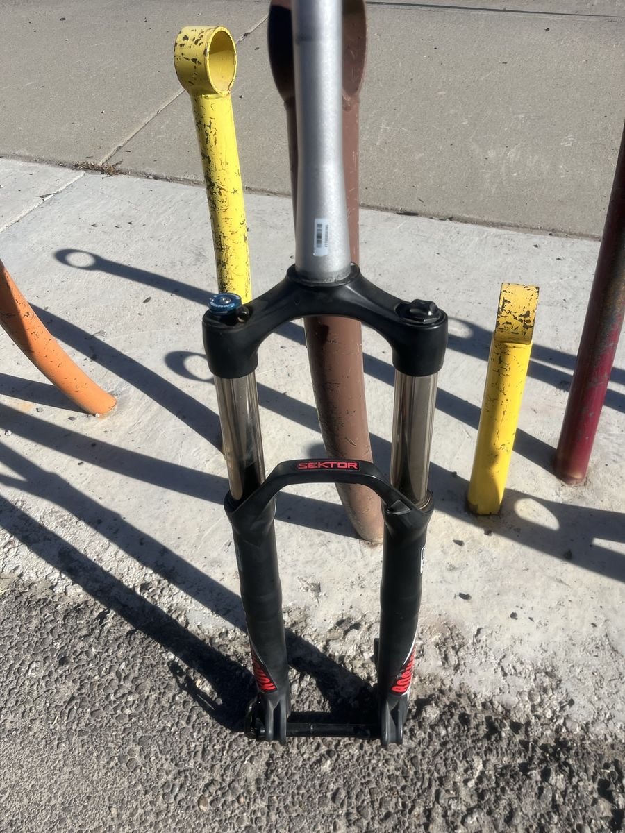 RockShox Sektor TK Mountain Bike Suspension Fork 29" Tapered 150mm Travel (UsedGood)