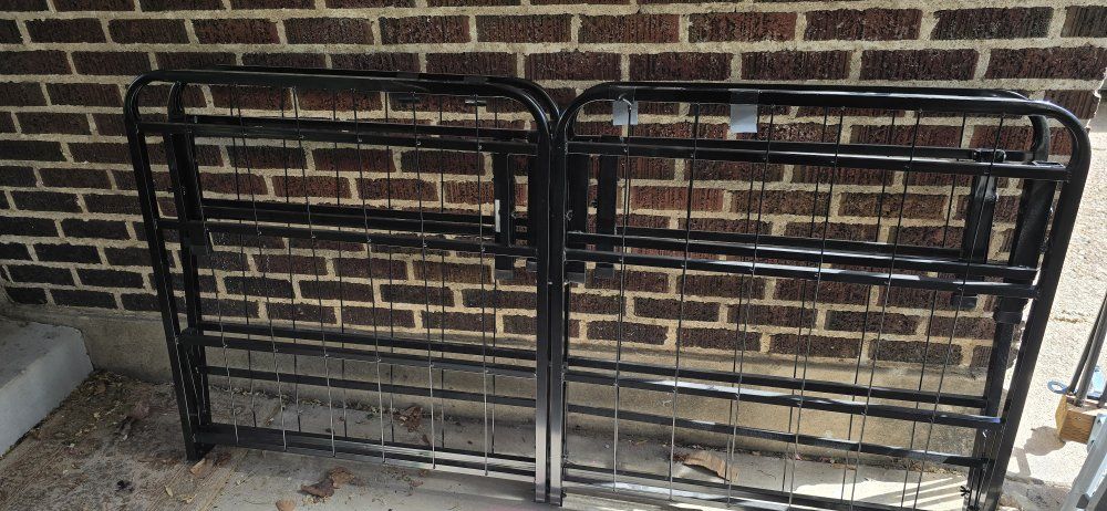 Metal platform bed frame black 14" high king size