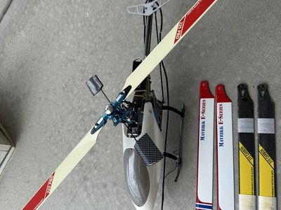 Align T-Rex 450X V2 Flybar RC Helicopter w/ Aluminum Case & Futaba Gyro