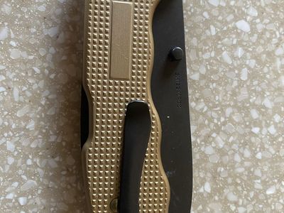 Found Victorinox knife