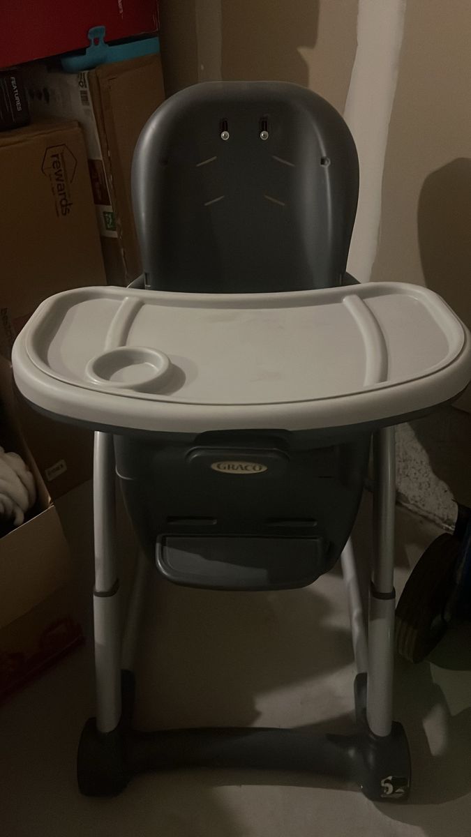 Graco High Chair Gray!