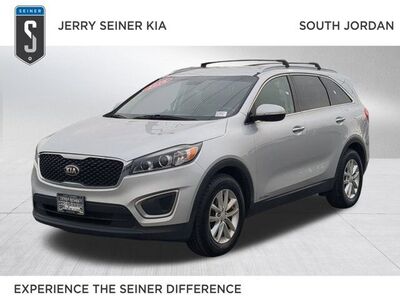 2016 KIA SORENTO LX V6