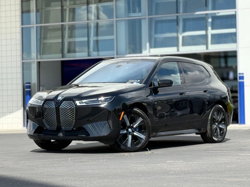 2024 BMW iX xDrive50
