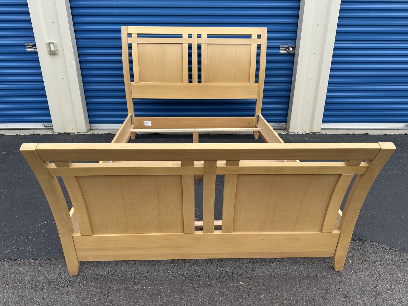 Queen Wood Bed