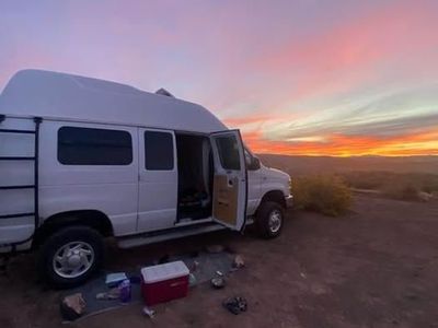 2014 Ford E-250 and Econoline 250
