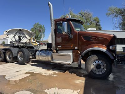 2020 Peterbilt 567