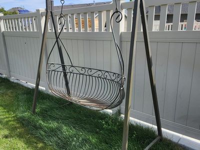 Metal swing