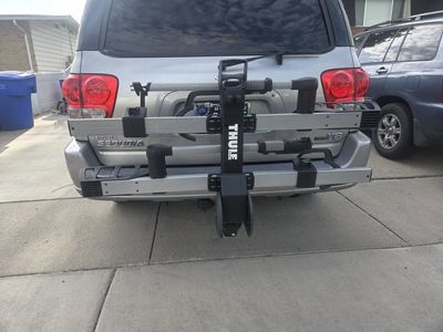 Thule T2 Pro XT 2 Bike Rack W/Bike & Hitch Locks