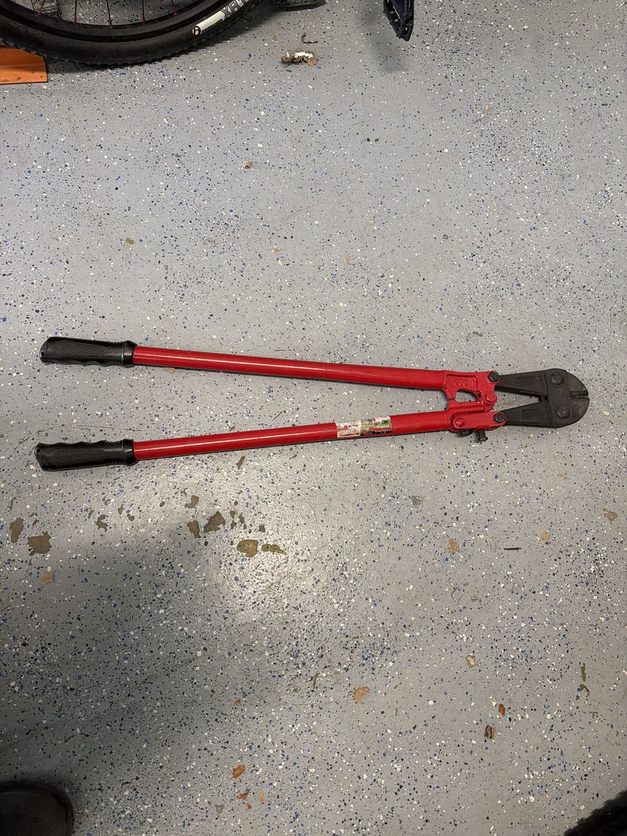 Bolt Cutter