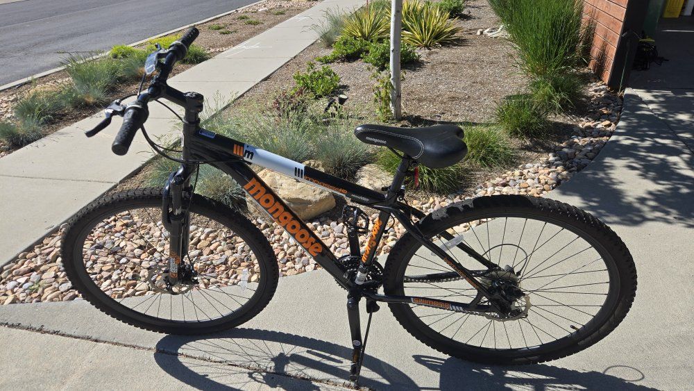 Mongoose Impasse 29" Mountain Bike