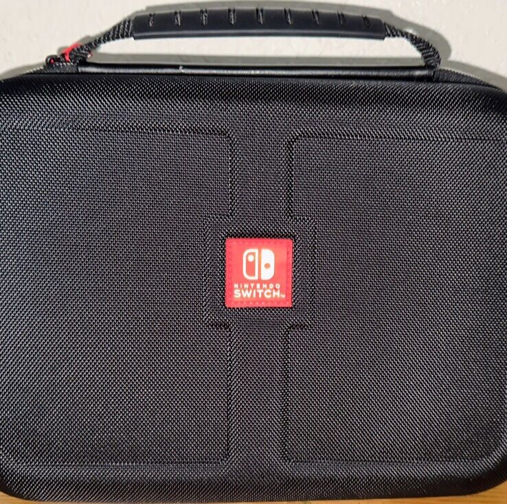 Nintendo Switch Traveler Case