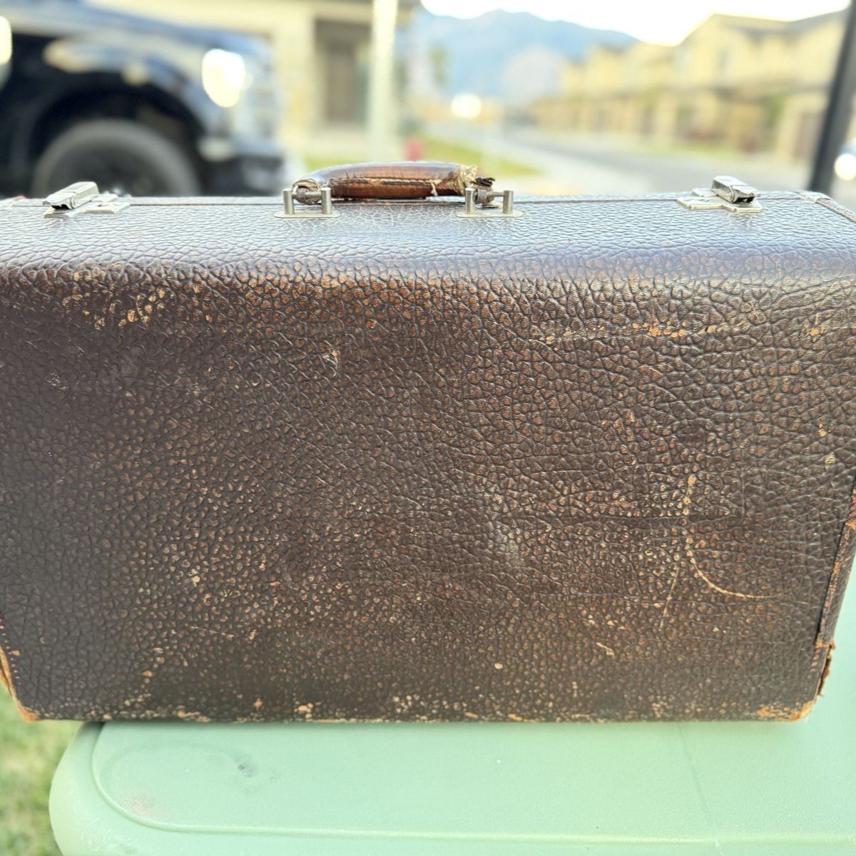 Vintage Samson Shwayder Bros Brown Hard Shell Suitcase