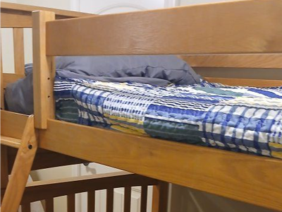 twin bunk beds