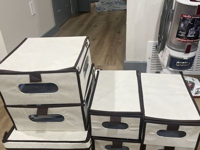 Rubbermaid Storage Bins