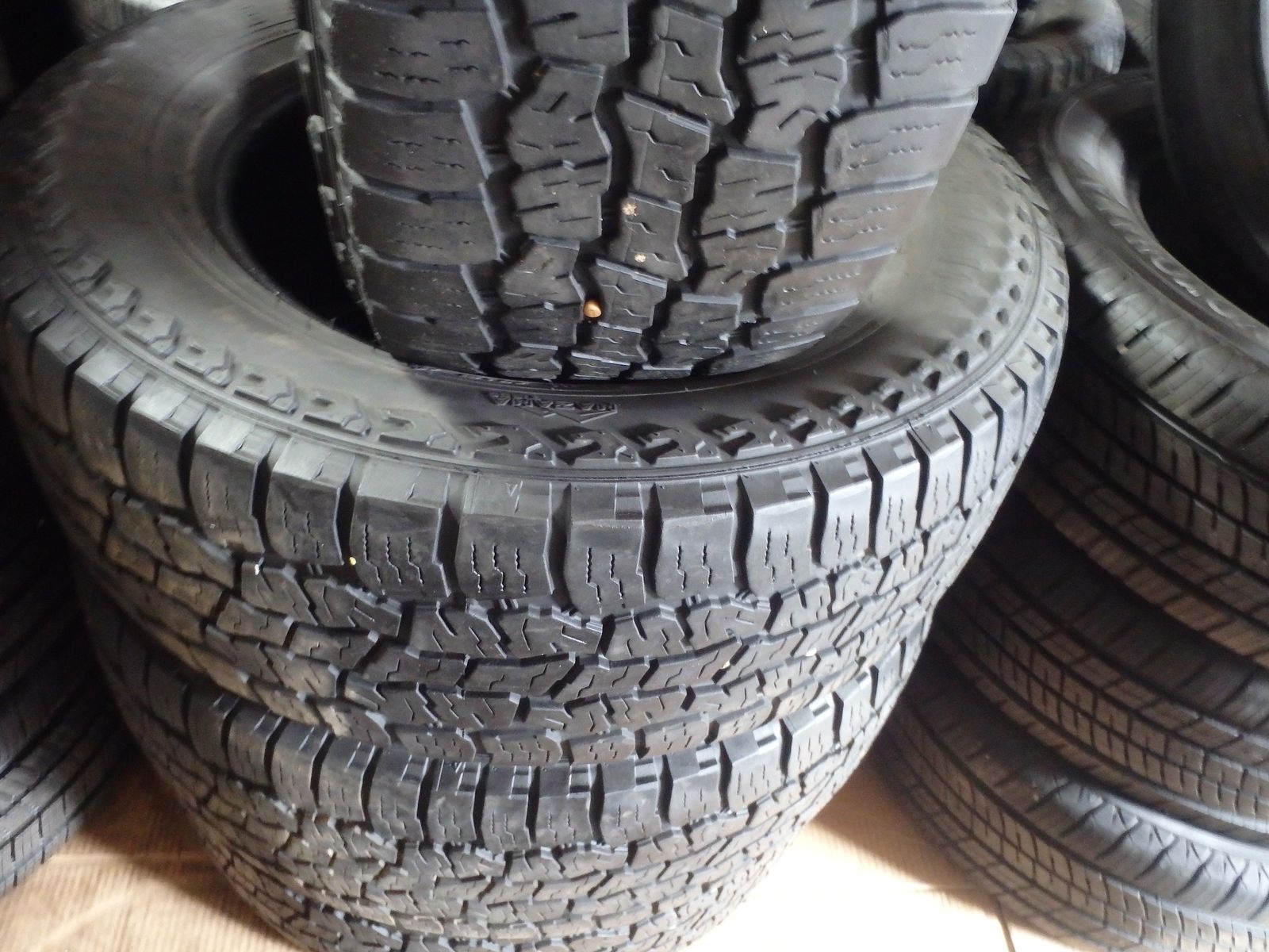 245/65R17 MAZAMA OPEN RANGE A/T SET OF USED TIRES