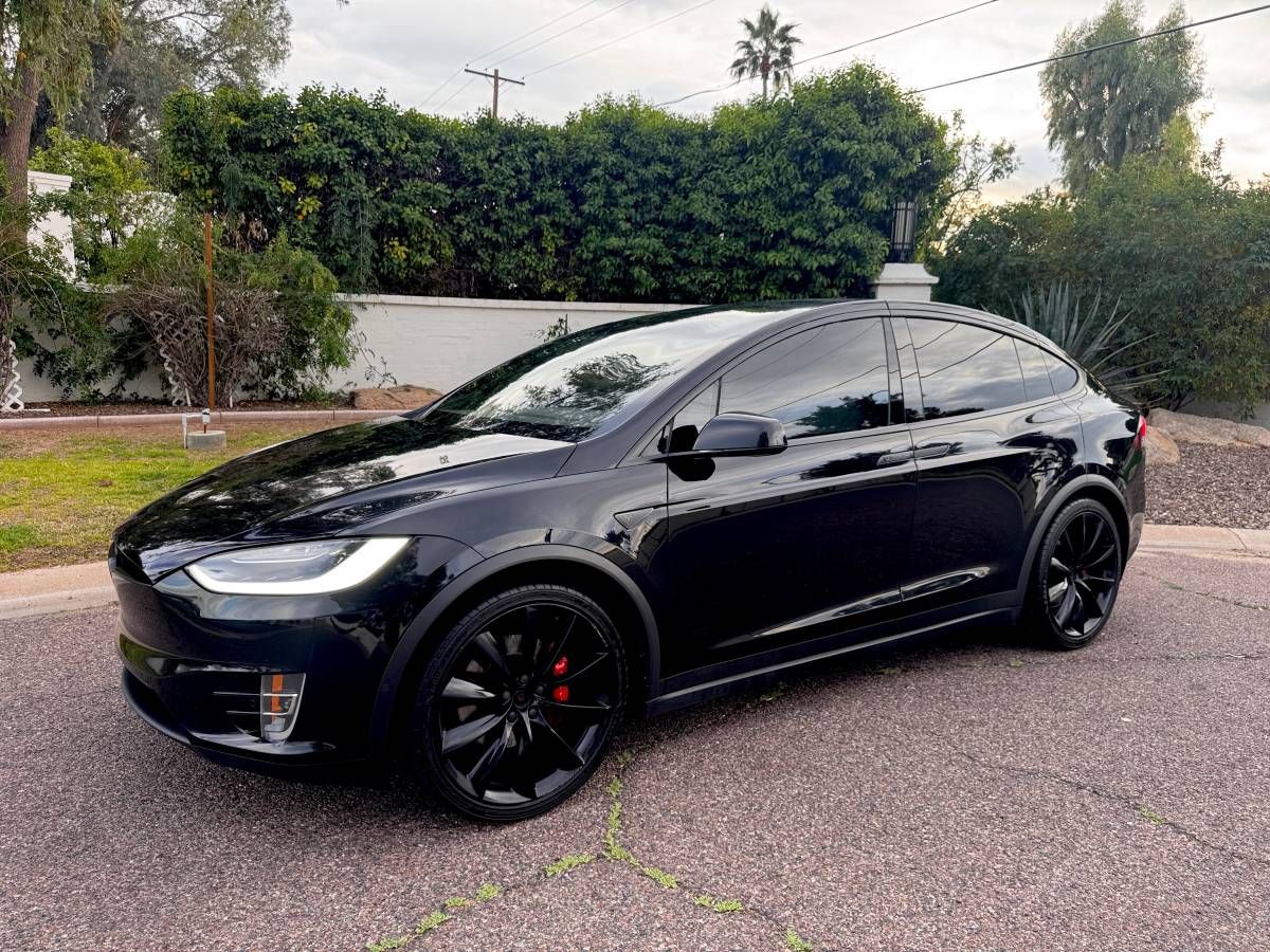 2016 Tesla Model X P90D