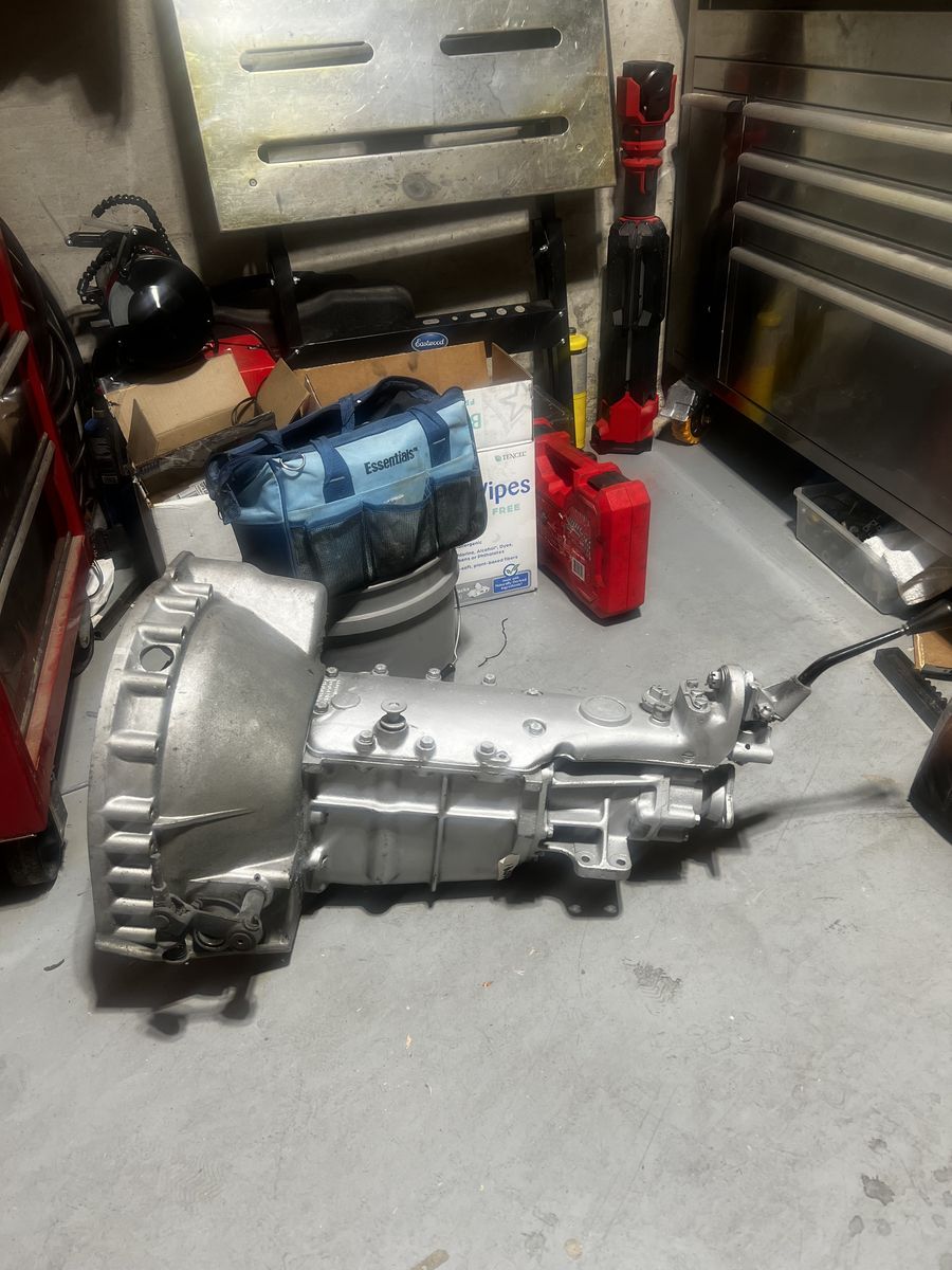 '50s Jaguar XK Gearbox