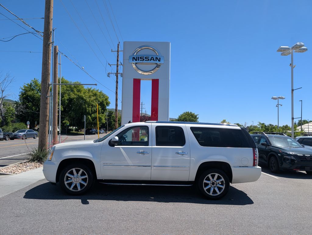 2010 GMC Yukon XL Denali