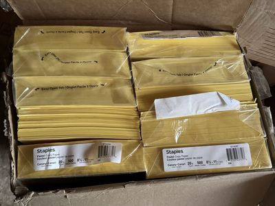 Staples Pastel 30% Recycled Canary Color Copy Paper, 20 lbs., 8.5" x 11", 500 Sheets/Ream