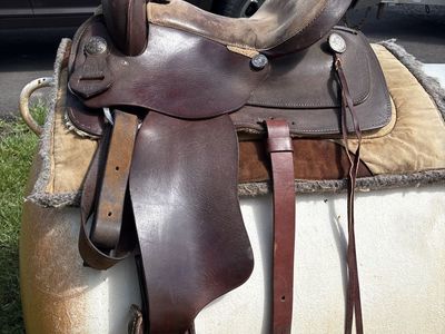 14 inch King Saddle