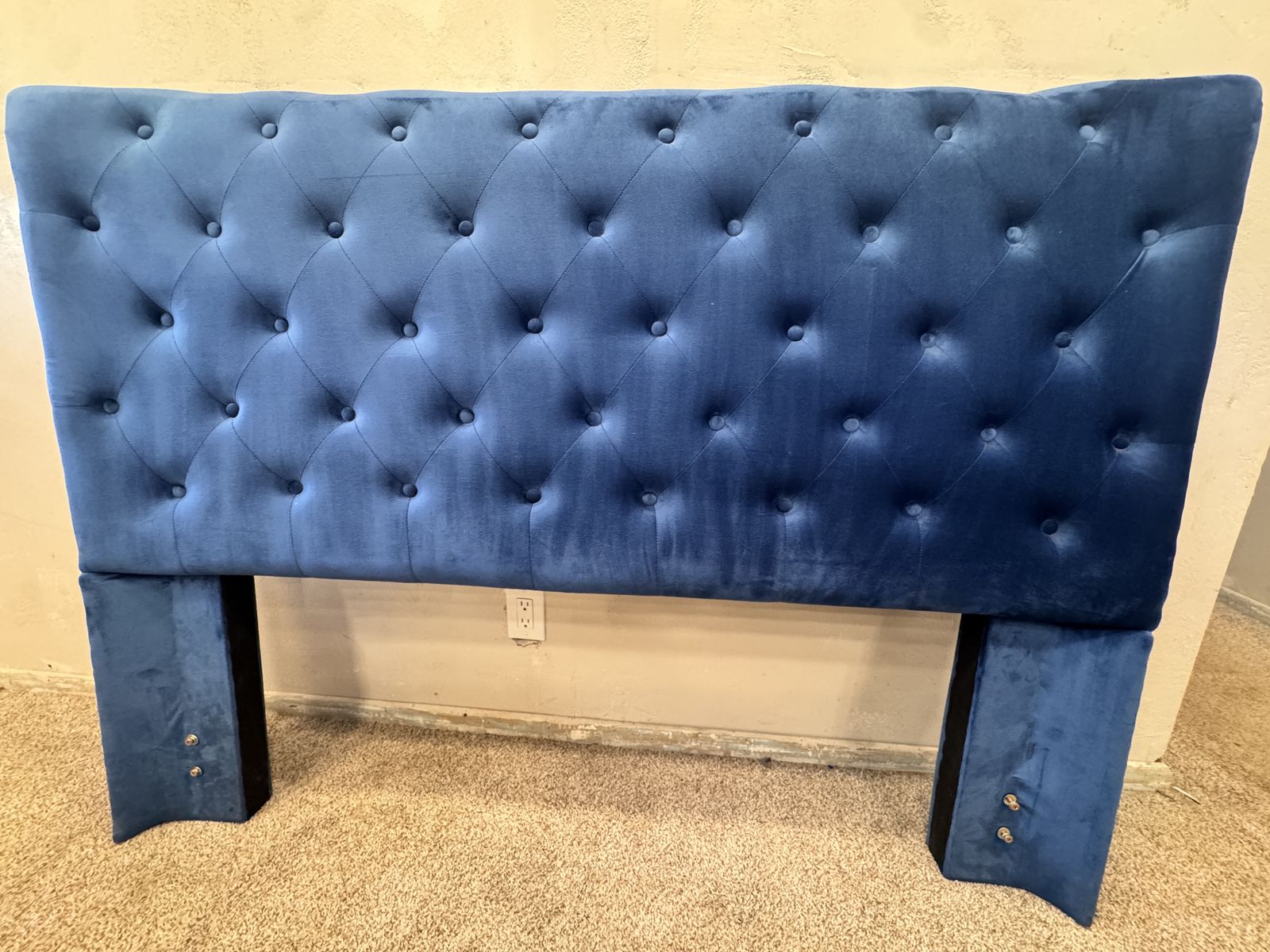 2 Queen Tufted