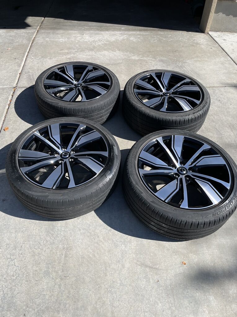 Volvo Wheels XC40 Recharge