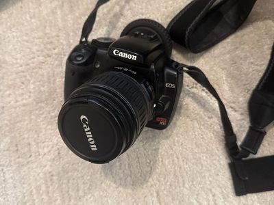 Canon EOS Rebel XTi DSLR Camera Kit with EF-S 18-55mm & EF 75-300mm Lenses, Bag, and Manuals