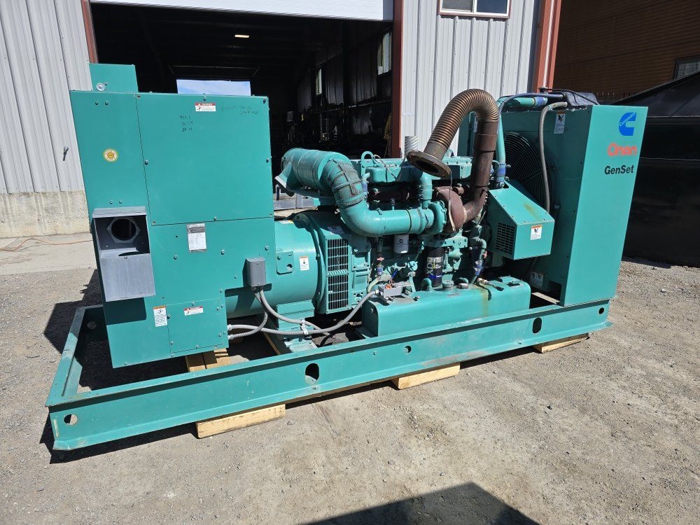 Onan 250kw Skid Mount Diesel Generator 596hrs