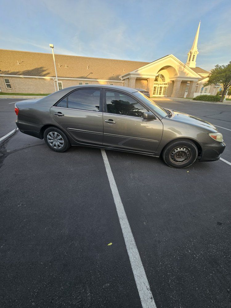 Main image 6