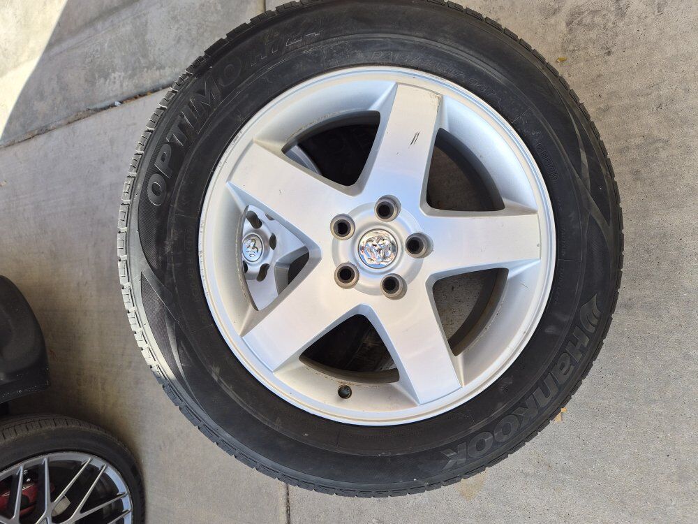 215X65-17 Dodge wheels