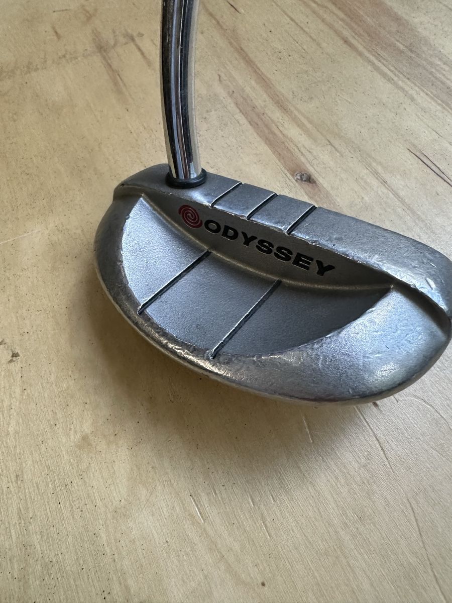 Odyssey dual force Rossie 2 putter.