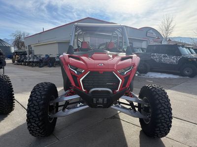 2026 Polaris Pro R 4 Ultimate