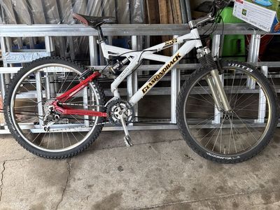 Diamondback DBR XR1 Full Suspension Mountain Bike RockShox SID WTB Tires