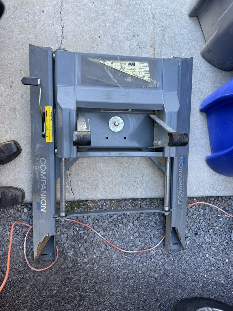 B&W Slider Companion Hitch