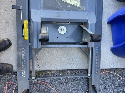 B&W Slider Companion Hitch