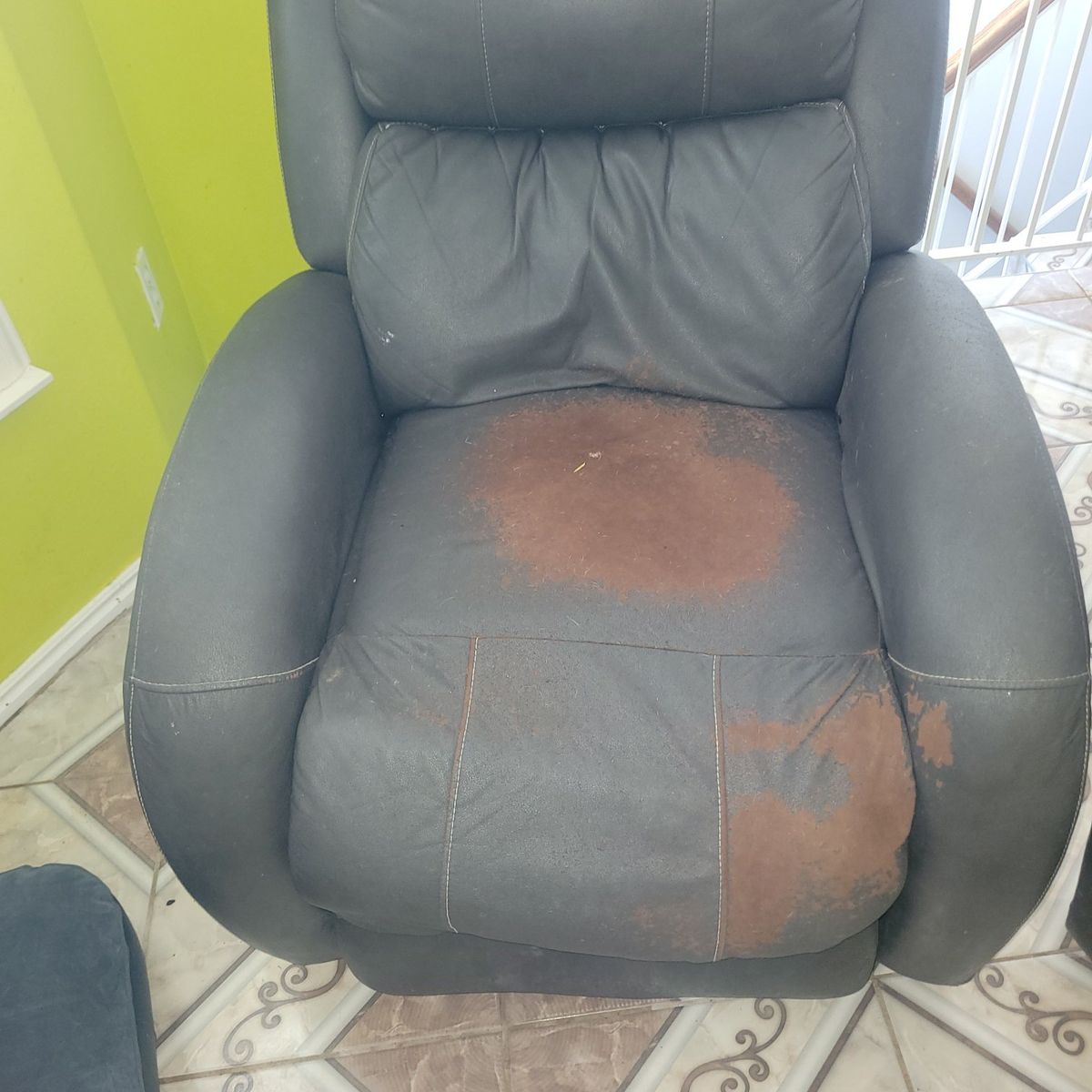 free electric recliner