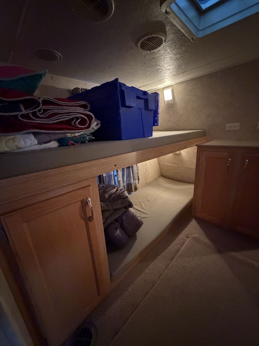 Main image 19