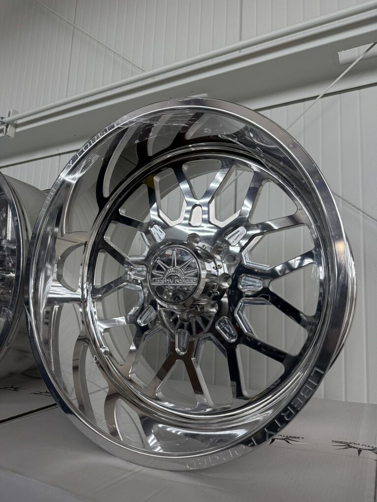 BRAND NEW 24x12 Liberty Forged Lbty29 8x6.5