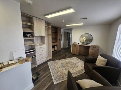 Cabinet Shop for Sale