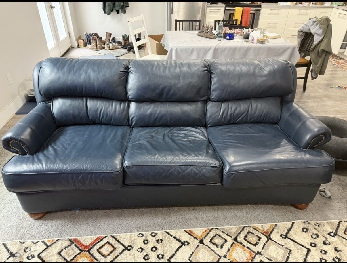 Free couch