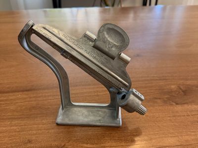 Bitzenburger Arrow Fletching Jig - Right Helical