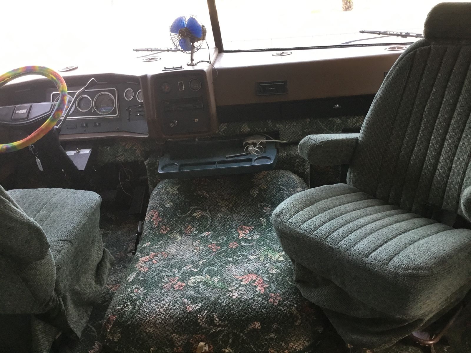 Main image 8