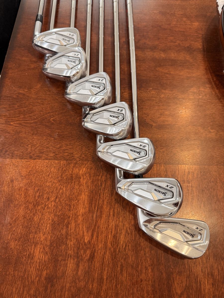 Srixon ZX5 Iron Set 4-PW Steel Shafts RH