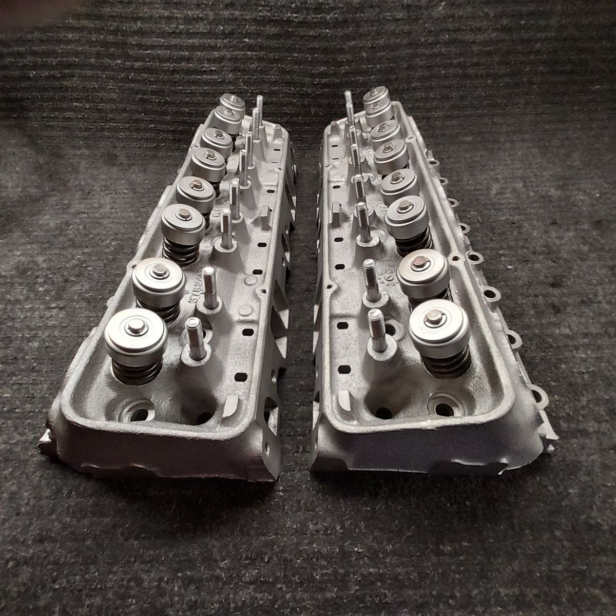 Vintage SBC 461 Heads