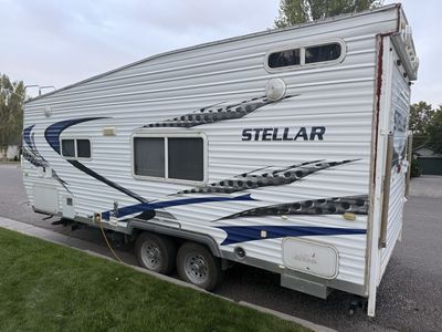 2007 24’ Stellar Eclipse Toy Hauler